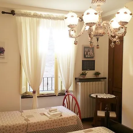 Casa Dolce Chiara أسيسي